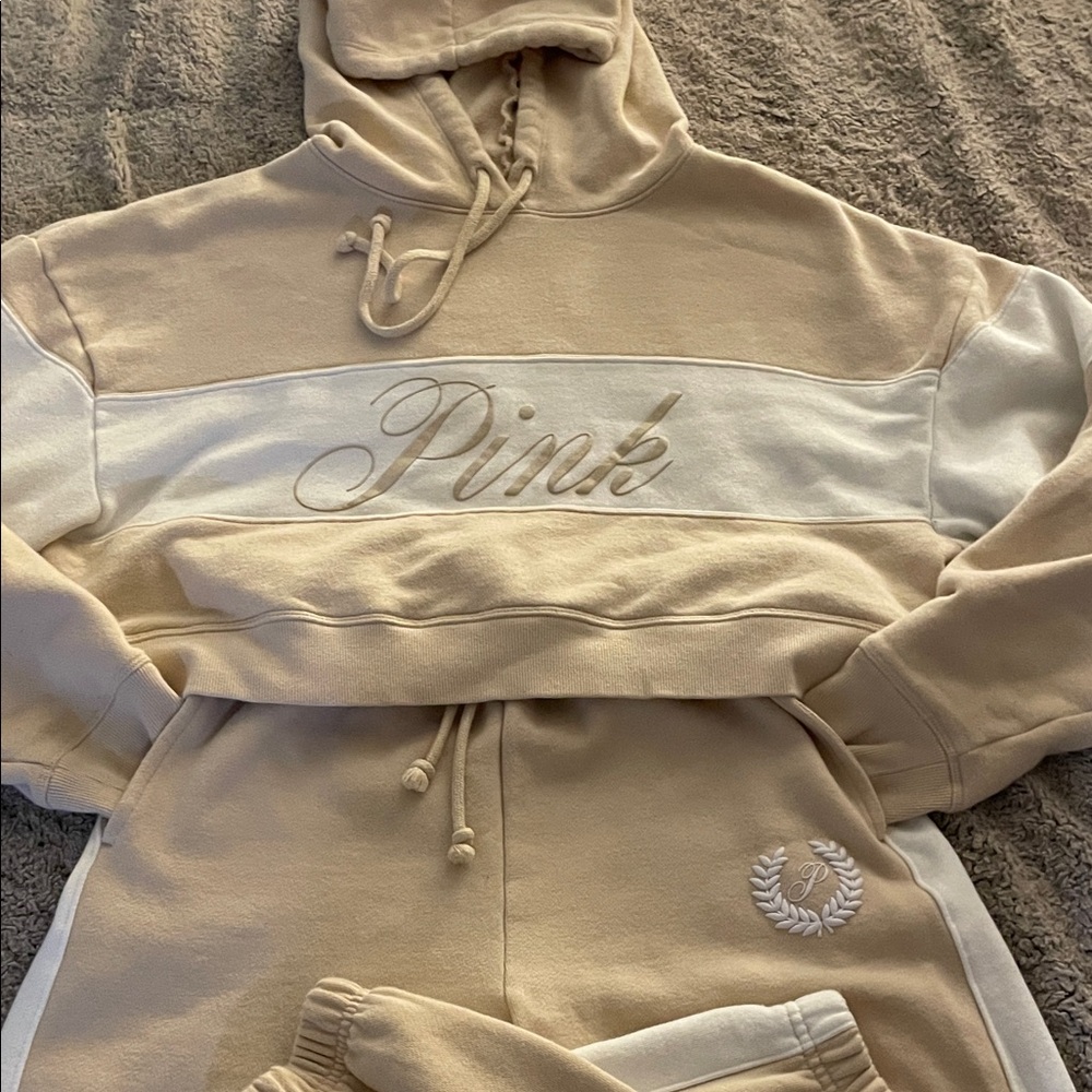 ‼️PINK Victoria's Secret Beige Hoodie SET‼️